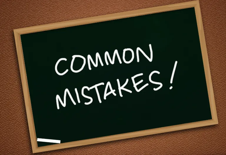 The phrase Common Mistakes on a board